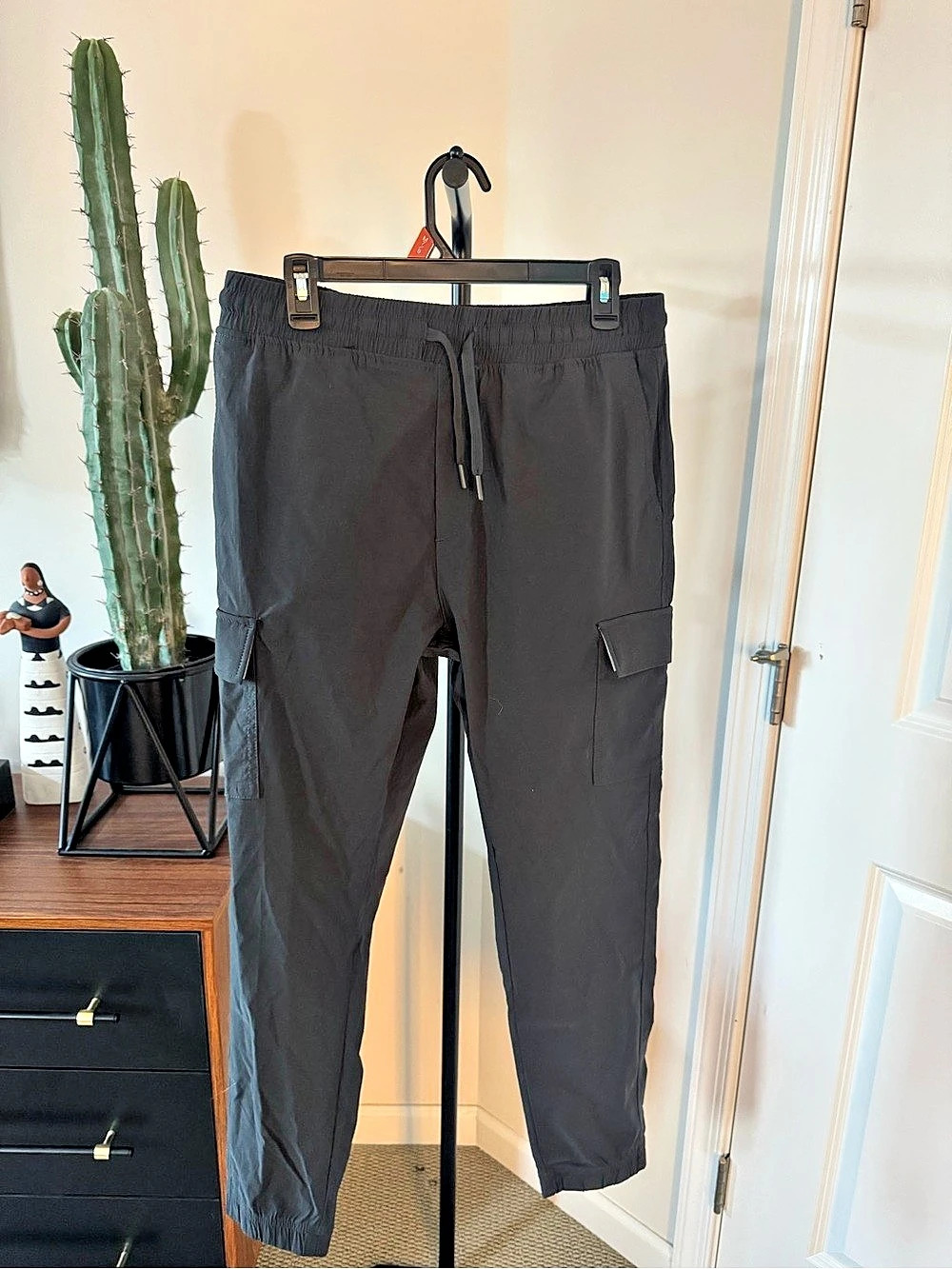 Kenneth Cole Active Tech Cargo Joggers Men's Black